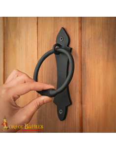 Puxador medieval de porta forjado à mão