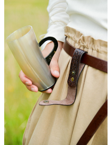 Tahalí medieval em couro para...