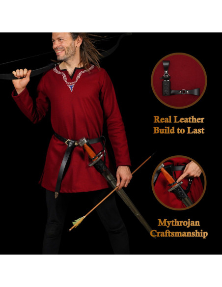 Tahalí pequeno de couro preto...