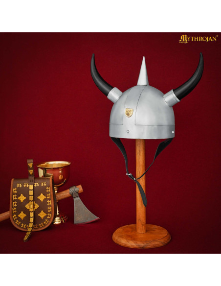 Capacete viking com chifres e chapa...