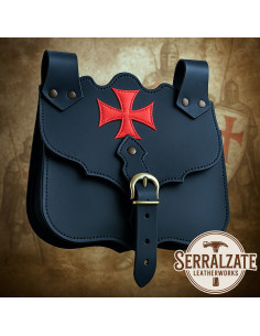Bolsa medieval de couro modelo Cruzado, cor preta
