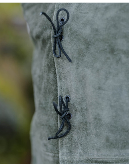 Colete medieval em pele de camurça...