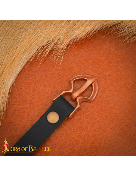 Fivela medieval pequena em bronze...