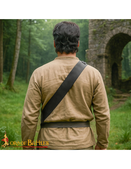 Cinto com tahali medieval em couro... Cinto com tahali medieval em couro...