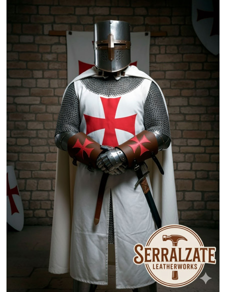 Braceletes templários de couro com a...