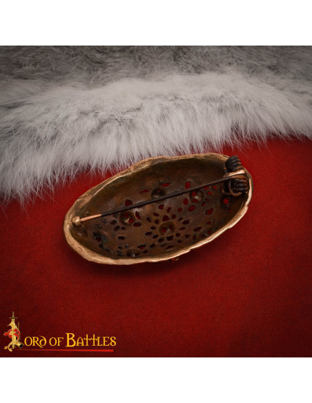 Broche viking oval do século IX em...