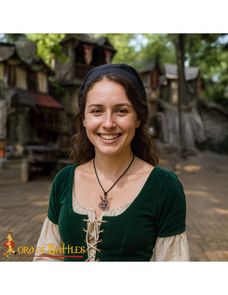 Colar medieval modelo Coruja em...