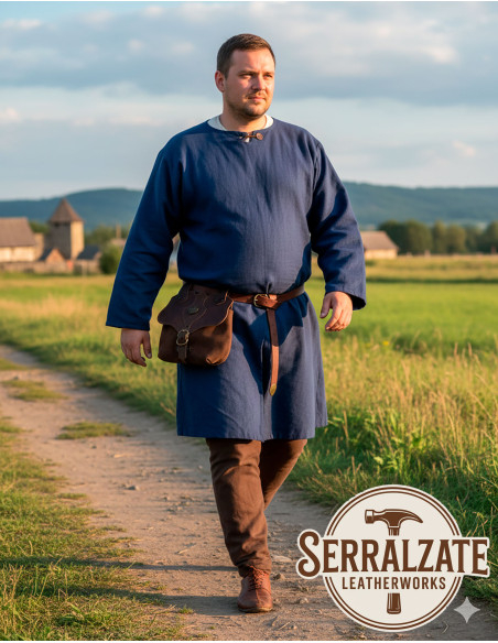 Bolsa medieval em couro modelo...