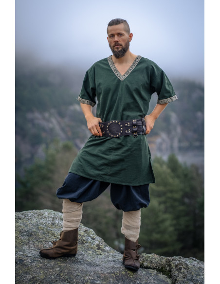 Cinto medieval celta em couro modelo...