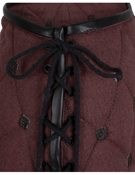 Saia medieval com gambesón de algodão...