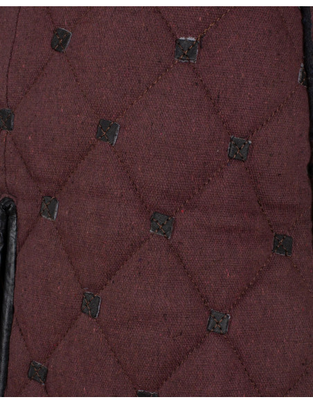 Saia medieval com gambesón de algodão...