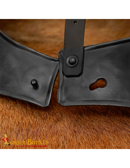 Gorjão medieval simples, acabamento...