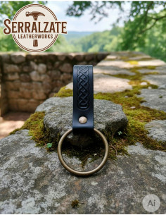 Tahalí de nós celtas para pendurar machado, preto