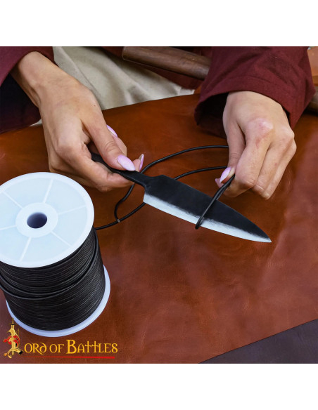 Faca medieval, espiga completa, sem...