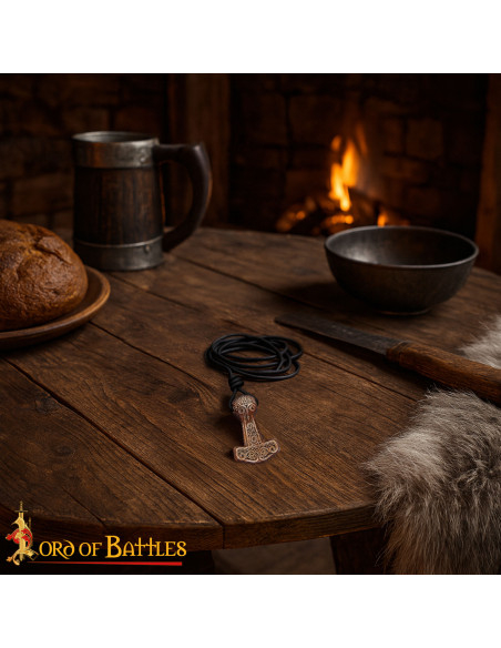 Pingente viking Mjölnir em bronze...