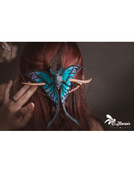 Presilha de cabelo de mariposa lunar...