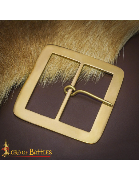 Fivela medieval em latão para...