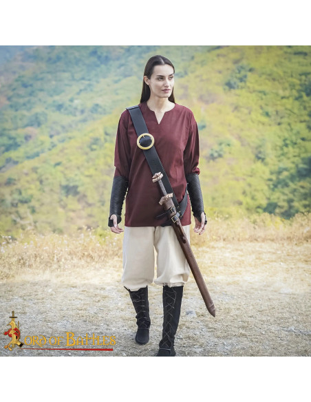 Fivela medieval redonda em latão (9,5...