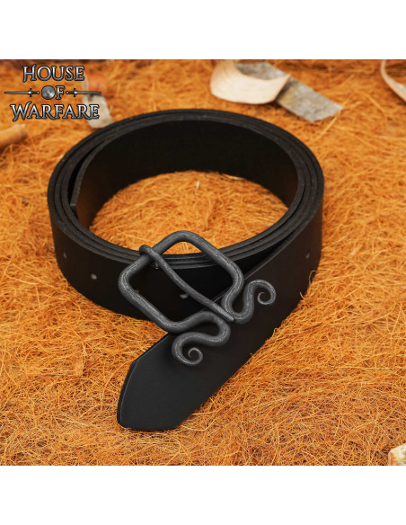 Fivela medieval rústica forjada...