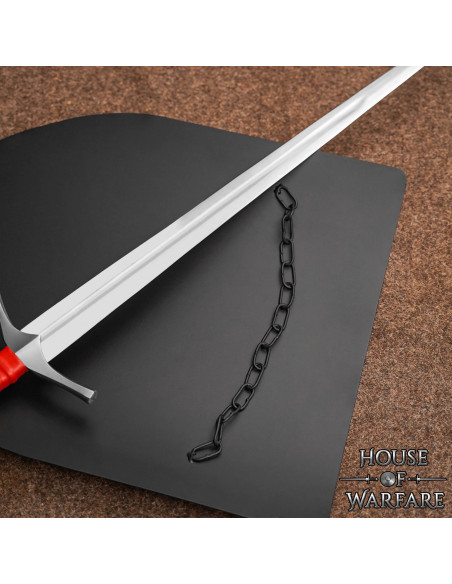 Escudo medieval de aço liso com...