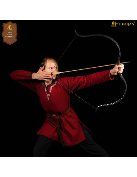 Cinto vikingue em couro com fivela,...