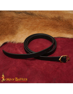 Cinto medieval em couro com fivela de bronze 2