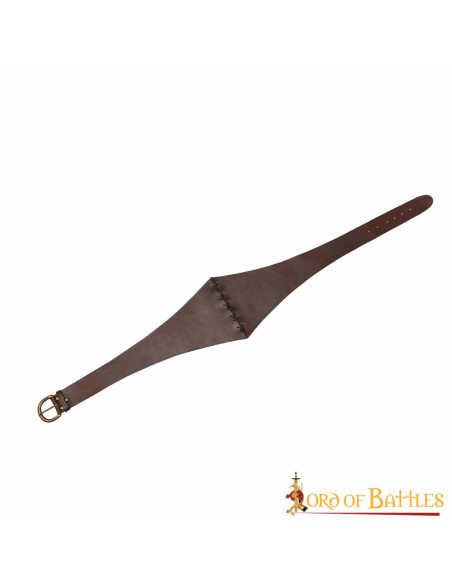 Cinturão medieval largo em couro...