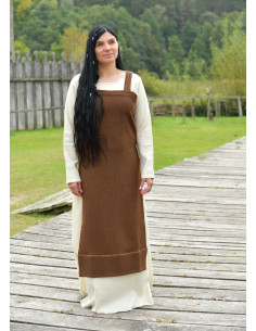 Vestido Vikingue de Lã Annik Sarja Diamante Marrom 2