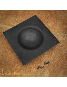 Umbo quadrado em aço escurecido para escudo romano 2