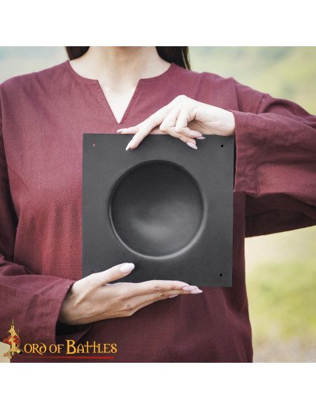 Umbo quadrado em aço escurecido para...