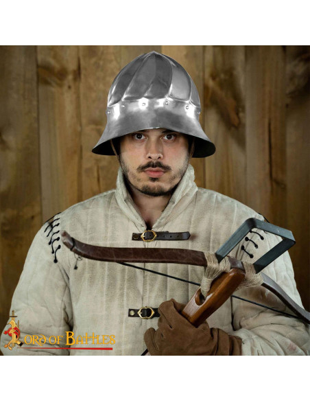 Capacete medieval Burgundiano século...