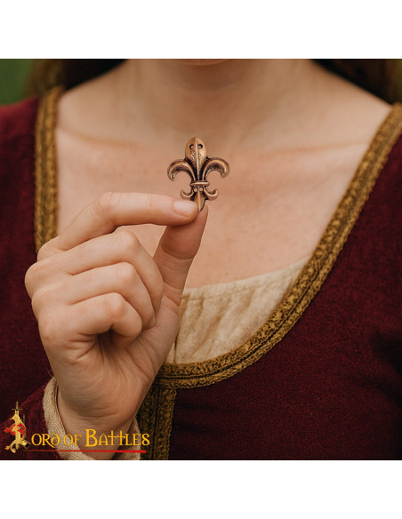 Adorno medieval design Flor de Lis em...