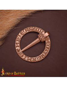 Broche medieval nórdico em forma de anel com inscrições,...