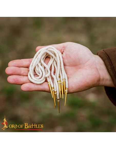 Conjunto de 5 cordéis medievais em...