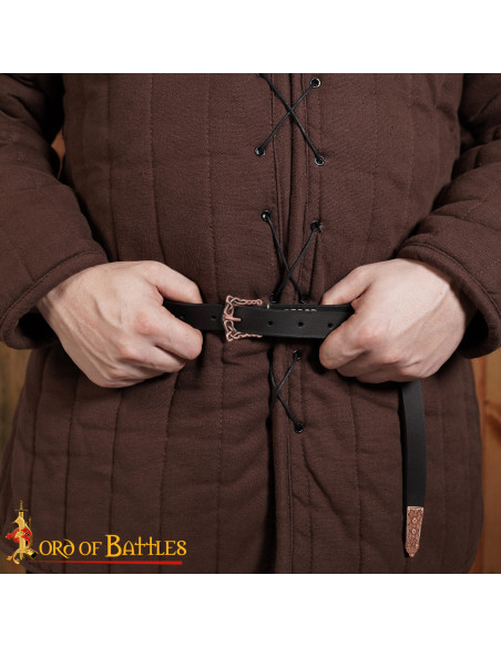 Ponta para cinto vikinga com design...