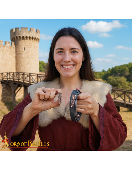 Ponta para cinto vikinga com design...