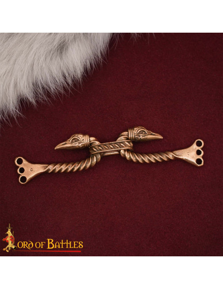 Fecho de capa celta modelo corvos em...