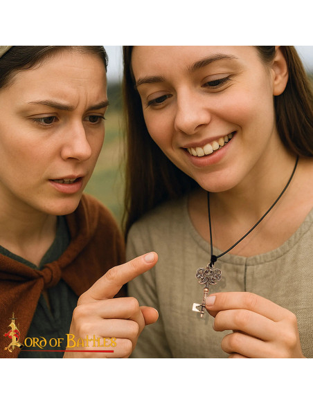 Pendente de chave vikinga de bronze,...