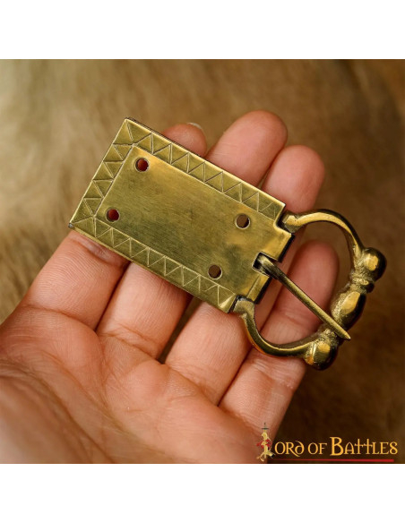 Fivela e acabamento medieval para...