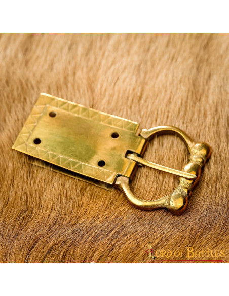 Fivela e acabamento medieval para...