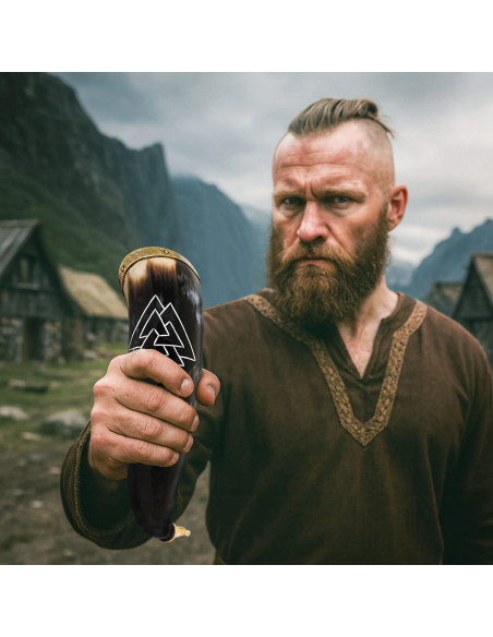 Corno Vikingue para Beber Modelo Valknut