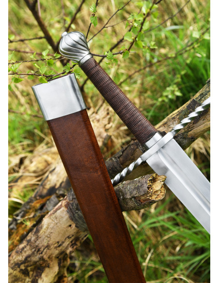 Espada bastarda com bainha, funcional