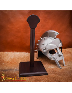 Suporte estável de madeira maciça para capacetes diversos 2