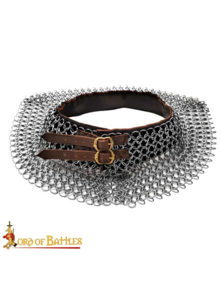 Gorgueira de malha medieval de aço...