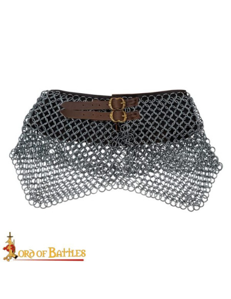 Gorgueira de malha medieval de aço...