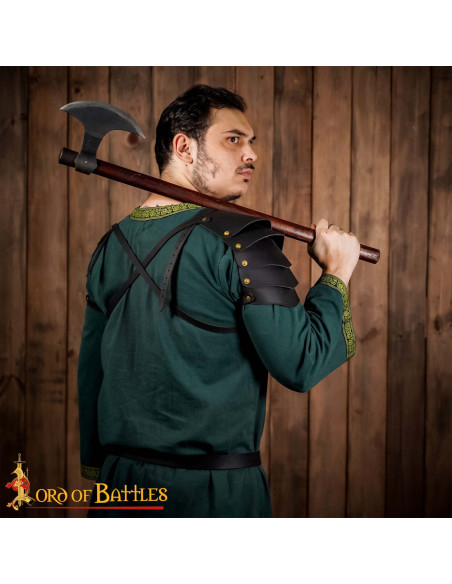 Ombreras de couro vikingas para LARP...