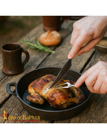 Conjunto de Talheres Medievais em Aço...