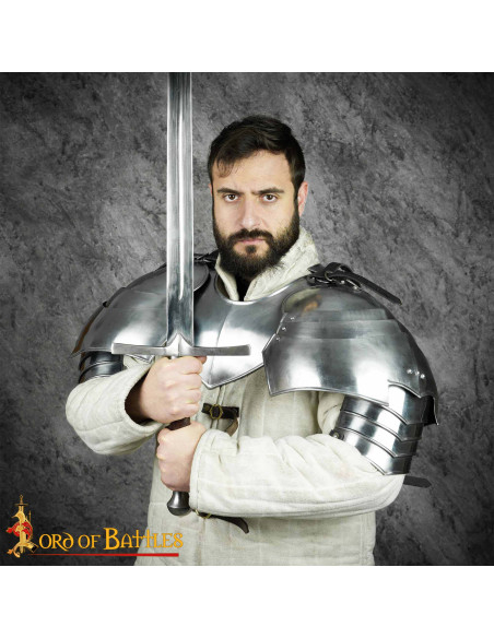 Omoplatas medievais para cosplay e...