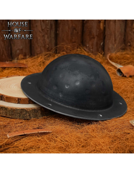 Umbo escudo em aço preto preparado...