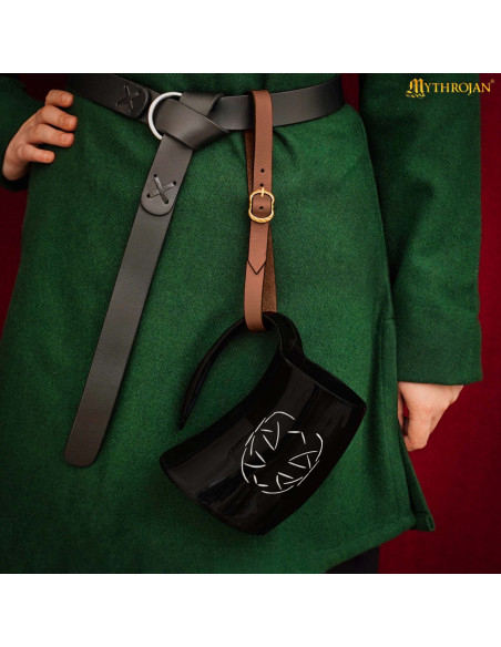 Chifre Viking artesanal com gravação...